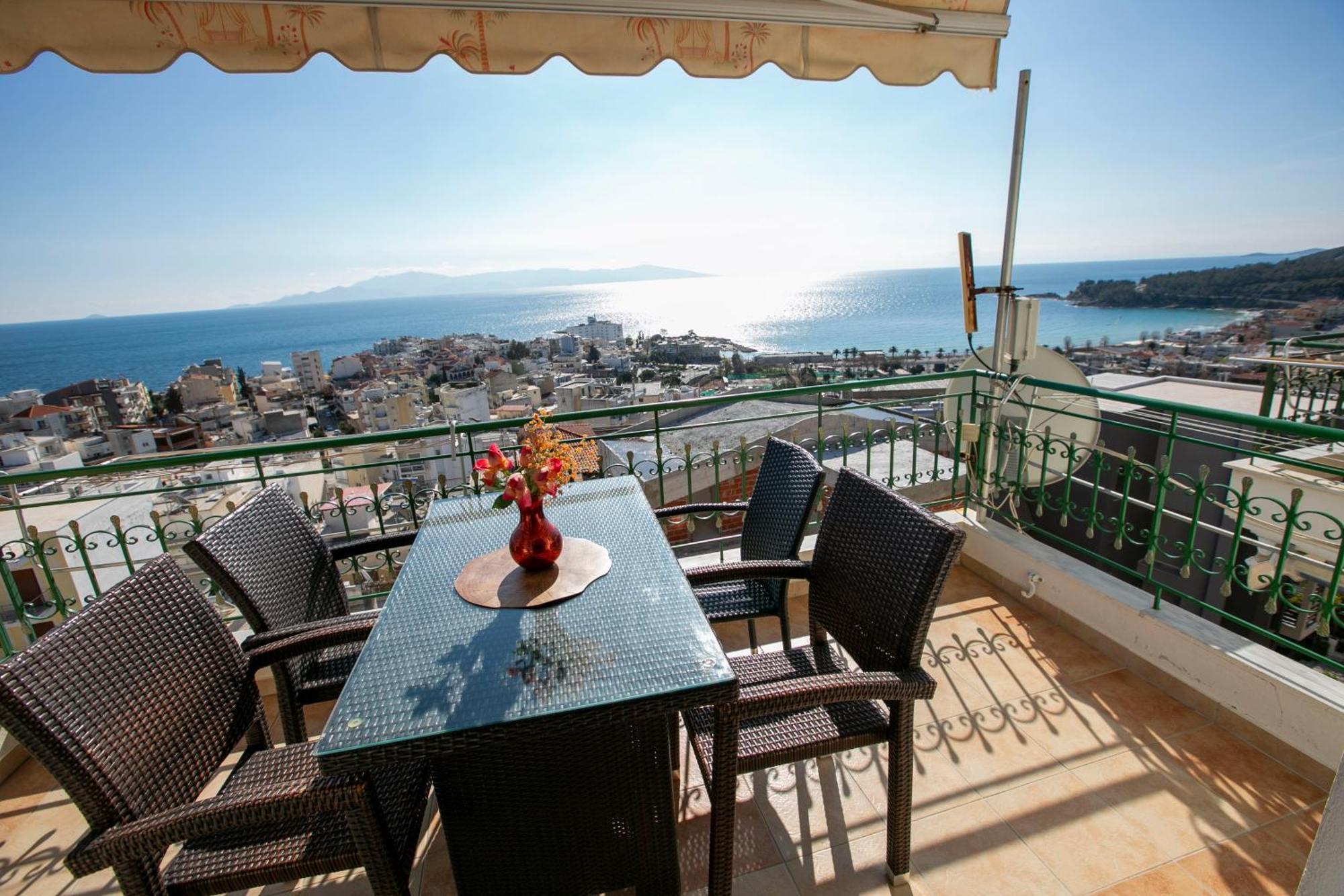 Blue Sky Appartment Cavala Exterior foto